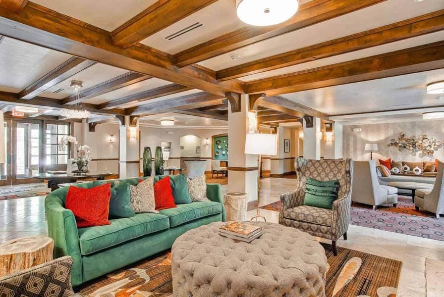 Ascent 408 by East West Hospitality Apartment in Avon