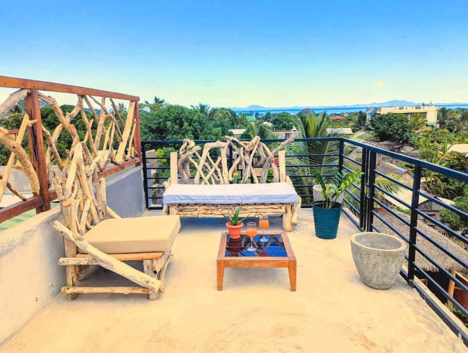 Day, Natural landscape, View (from property/room), Balcony/Terrace, Sea view