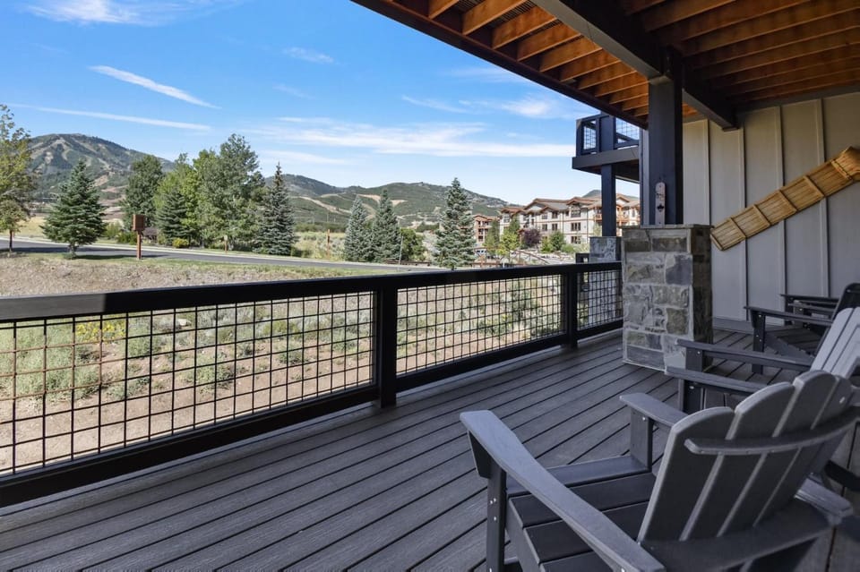 Mayflower Lakeside B5 - 203 House in Jordanelle Reservoir