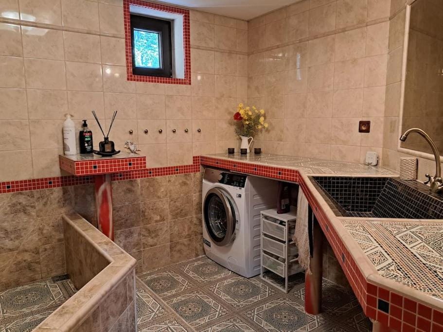 Лесной Коттедж Нова Villa in Czechia