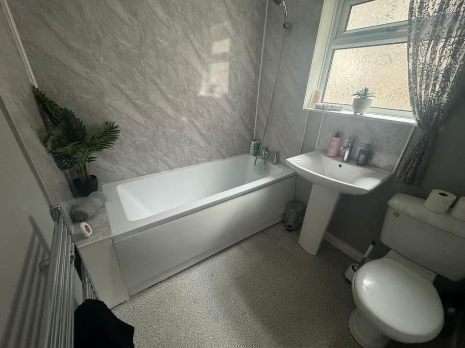 Bathroom, Bath