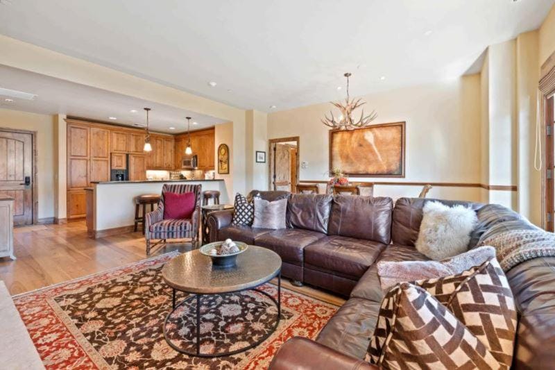 Beaver Creek Landing A302 by East West Hospitality Apartment in Avon