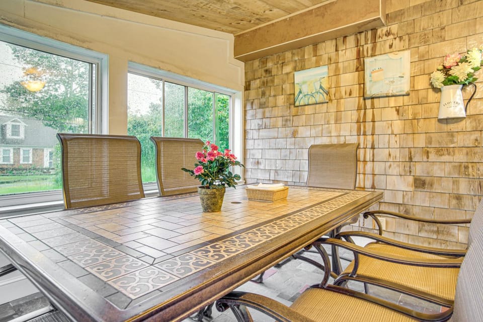 Beach Gear Provided! Harwich Port Family Escape House in Harwich