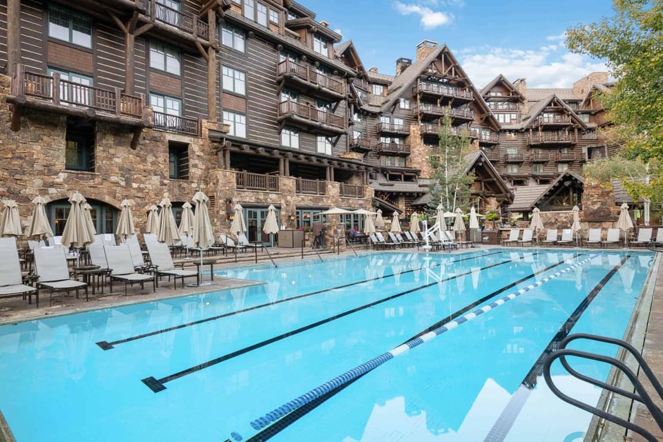 Buckhorn Townhome 31 by East West Hospitality Apartment in Edwards