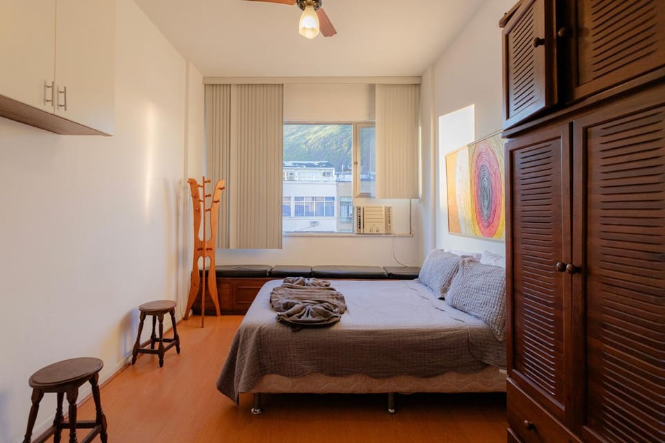 Bedroom, wardrobe