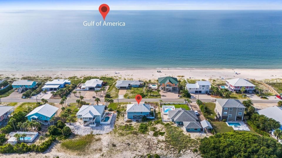 The Extra Mile-2BR-Across from beach House in Saint George Island