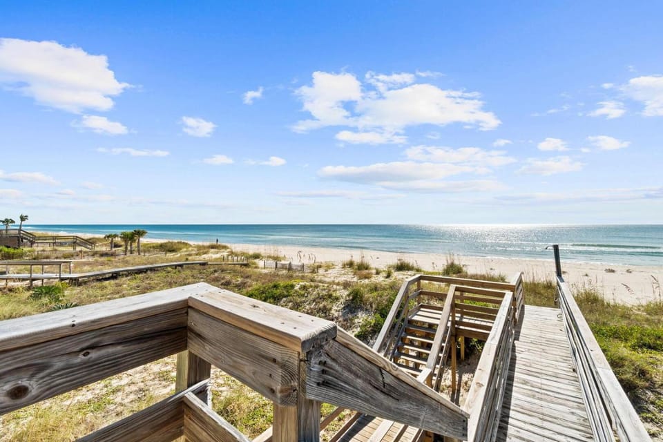 Sunflower 1-BF apt-Pets allowed Apartment in Saint George Island