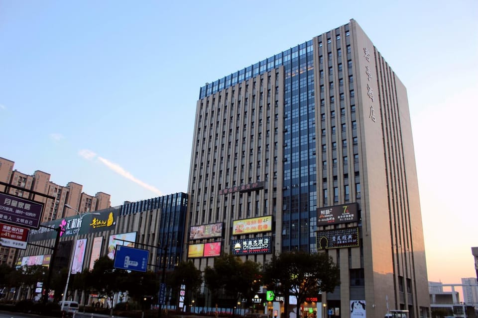 Property building, City view