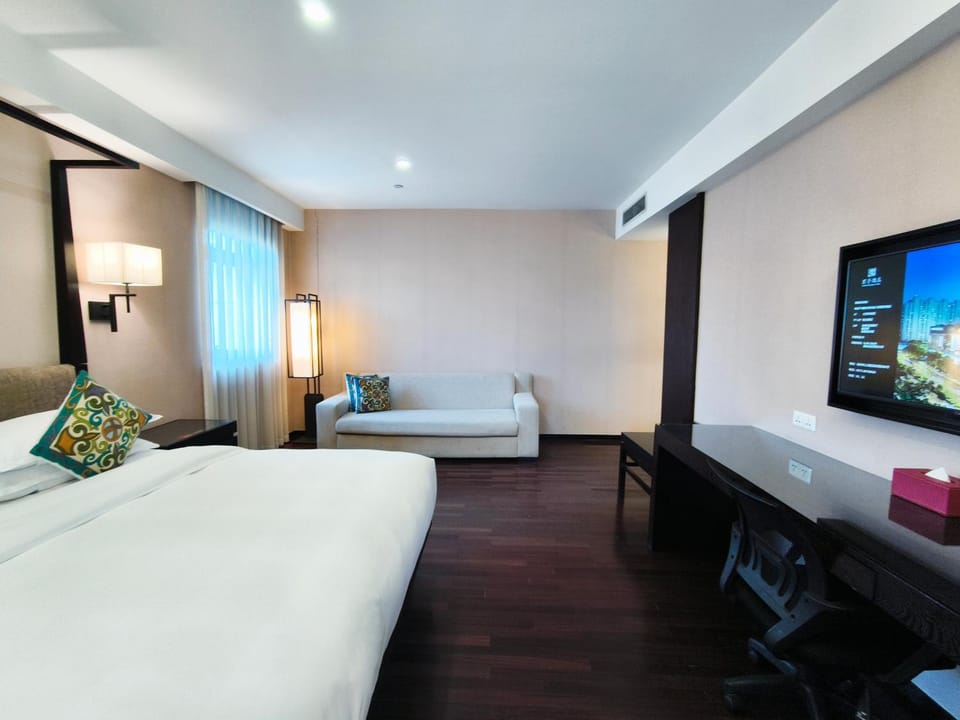 Communal lounge/ TV room, Photo of the whole room