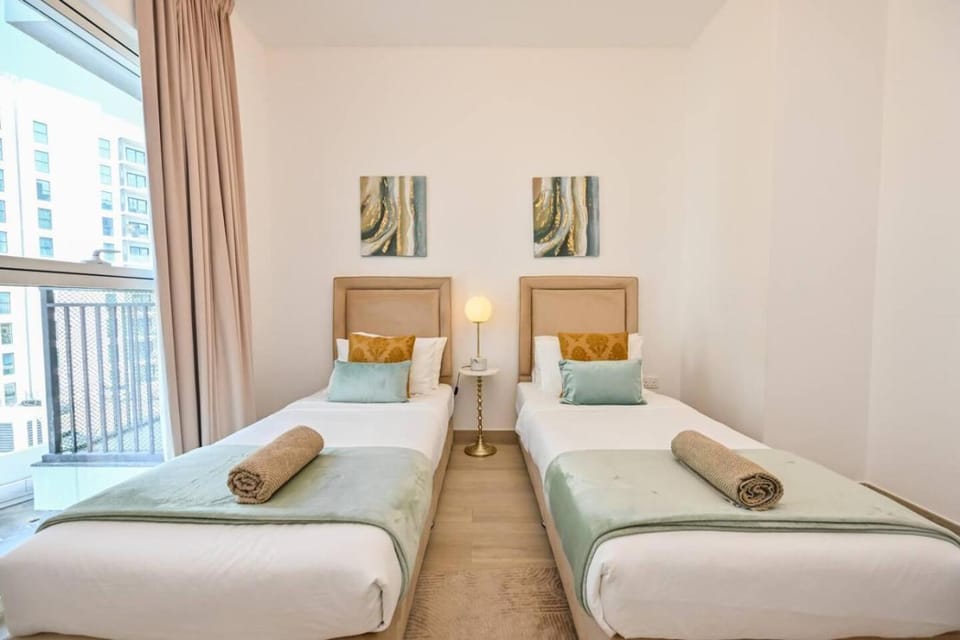 Yas Island 2BR | Pool | Near Ferrari World & Mall Apartment in Abu Dhabi