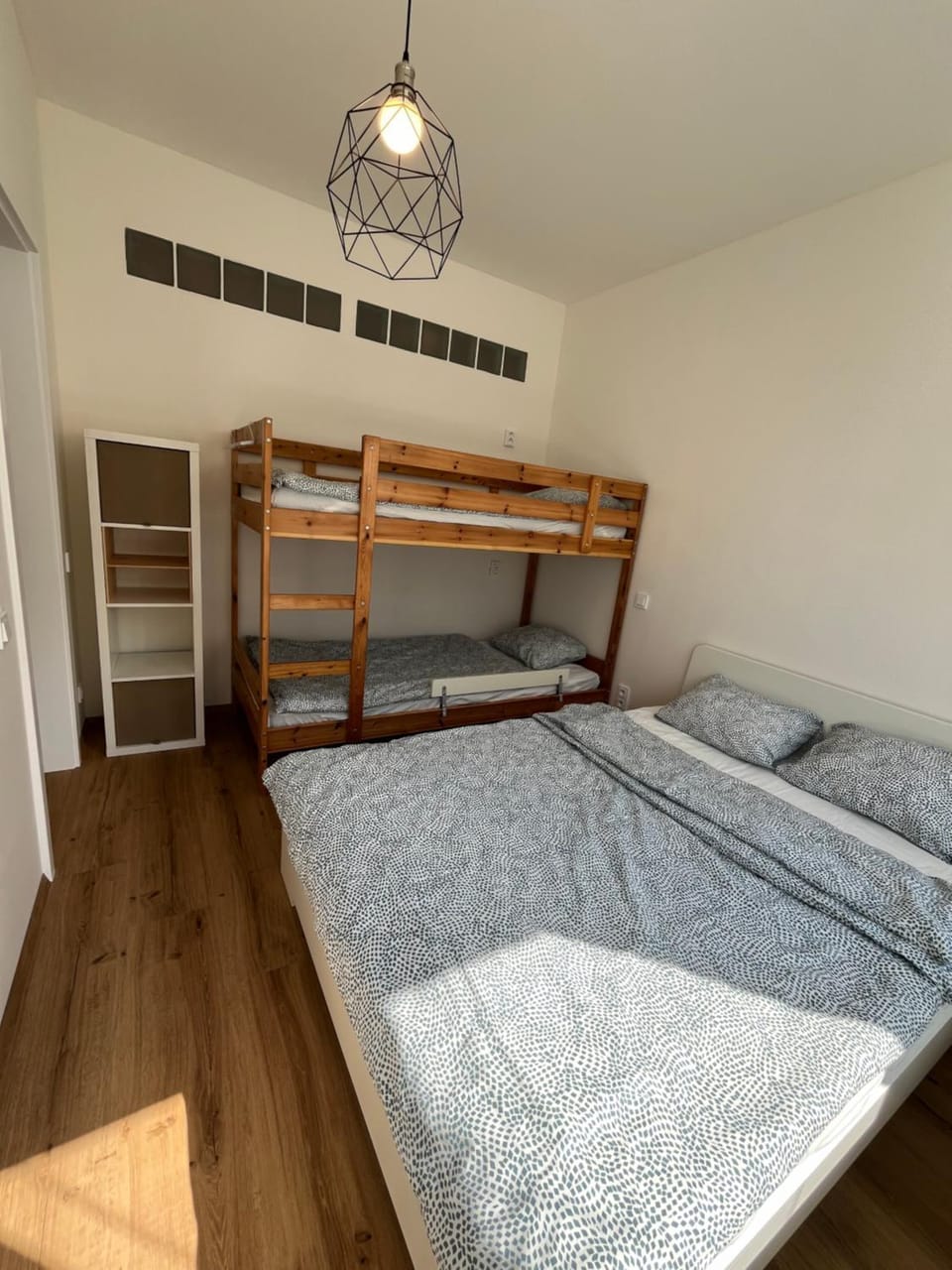 Bed, Bedroom, bunk bed