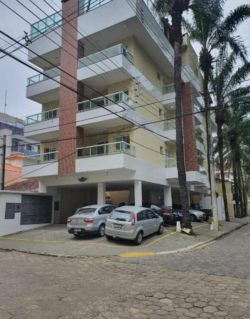 Property building, Parking