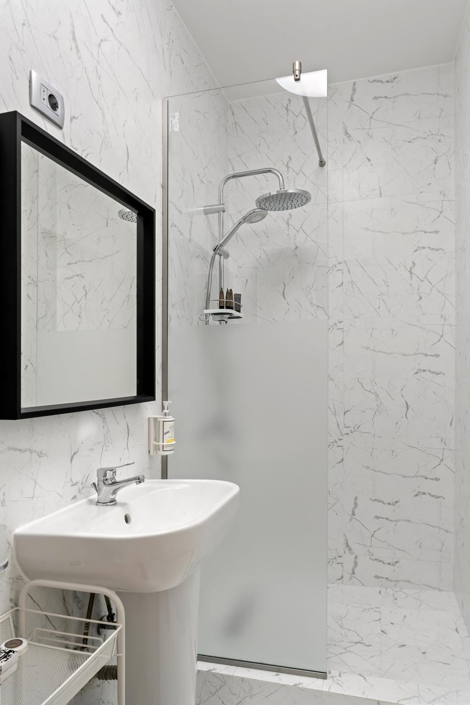 Shower, Bathroom