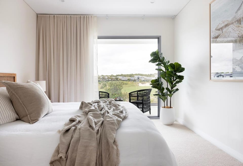 Magenta Palms House in Central Coast