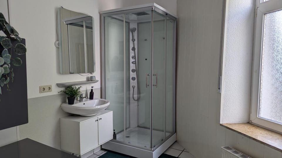Shower, Bathroom