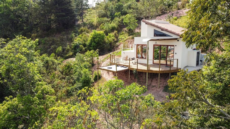Property building, Bird's eye view, Landmark view