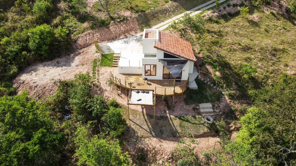 Bird's eye view, Landmark view
