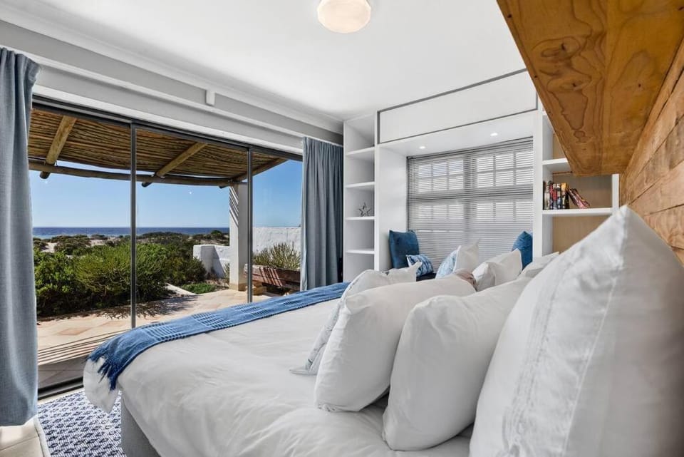 Escape Beach Cottage in Dwarskersbos House in Western Cape