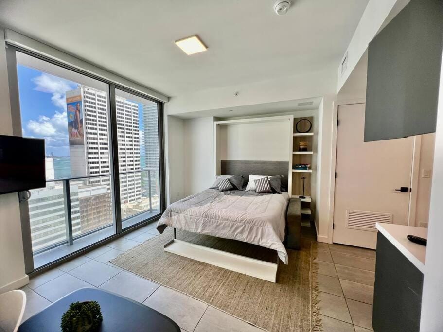 Bed, TV and multimedia