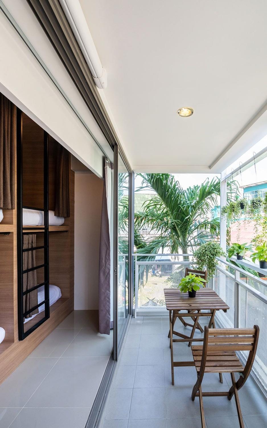 Patio, View (from property/room), Balcony/Terrace, Living room, Seating area