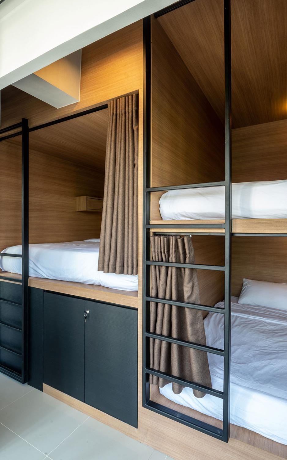 Bed, Photo of the whole room, Bedroom, bunk bed