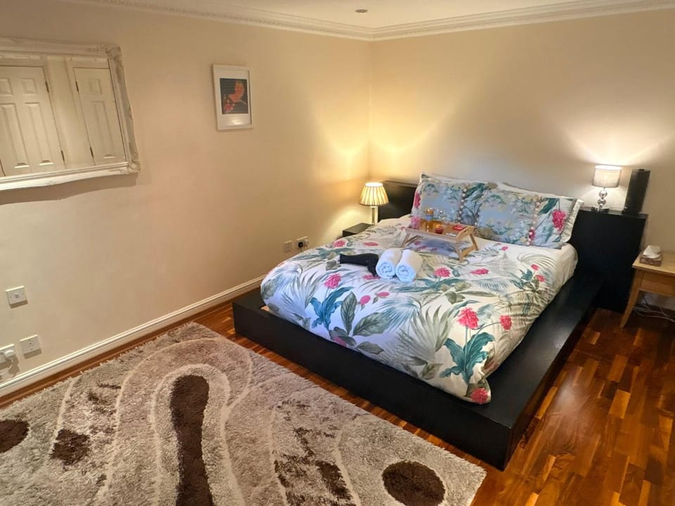 The Kensington Lovely Executive Residence Apartment in City of Westminster