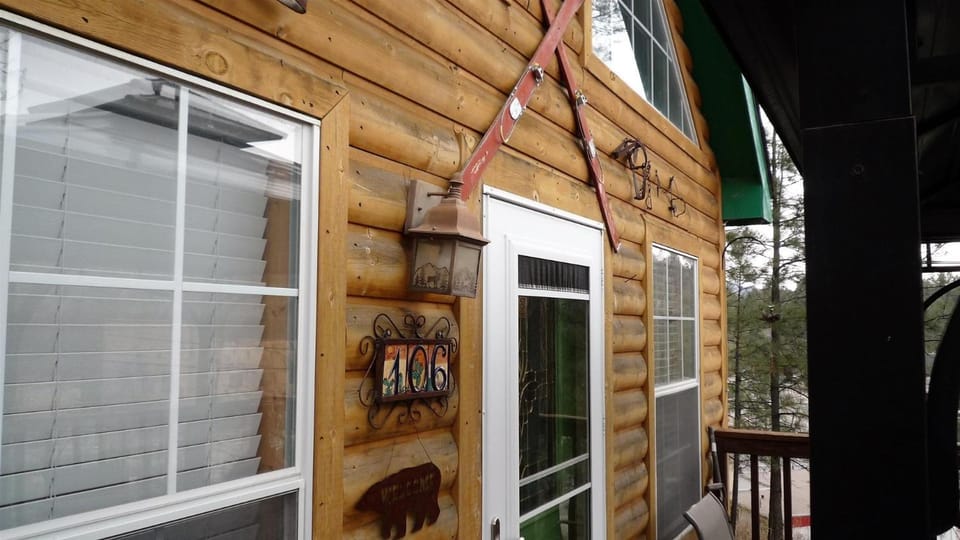 High Mountain Cabin Cabin in Ruidoso