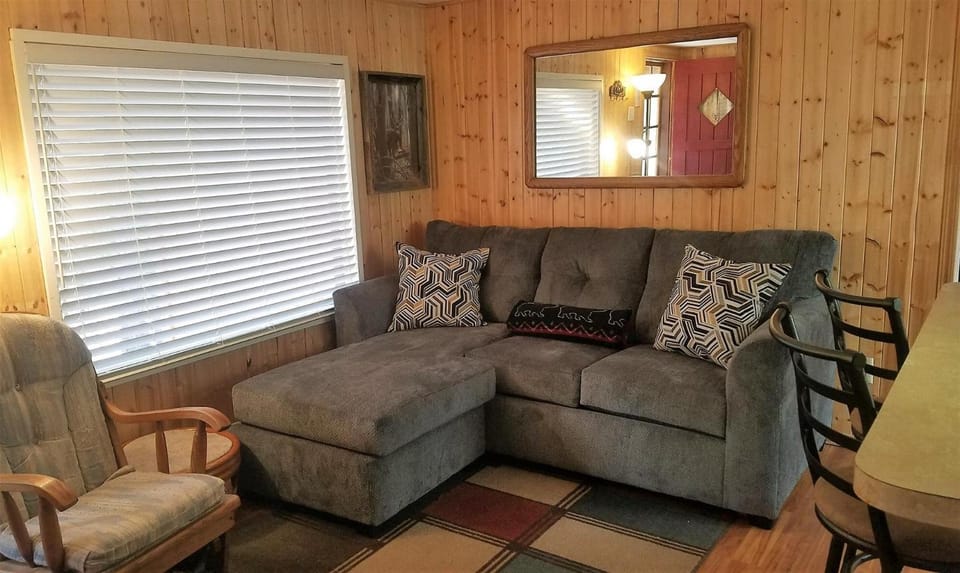 Honey Bear Cabin Cabin in Ruidoso