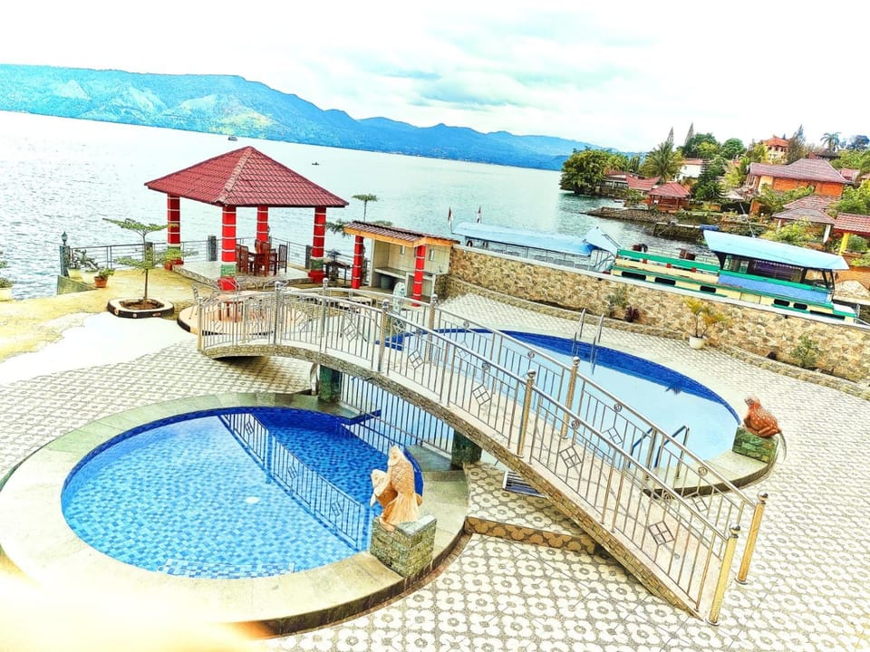 Day, Natural landscape, Lake view, Mountain view, Pool view, Sea view, Swimming pool