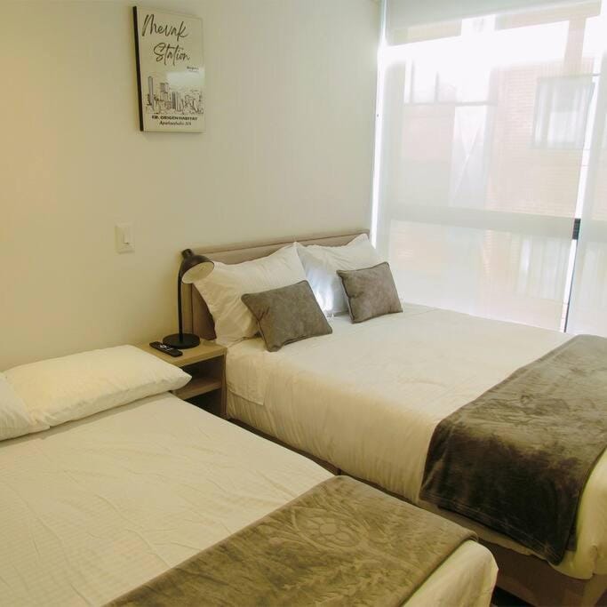 Mevak Station Apartamento en Corferias Apartment in Bogota