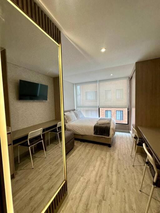 Mevak Station Apartamento en Corferias Apartment in Bogota