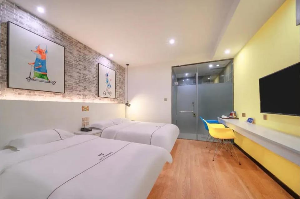 QiQiaoWu Fashion Hotel Beijing Songjiazhuang Subway Station Hotel in Beijing