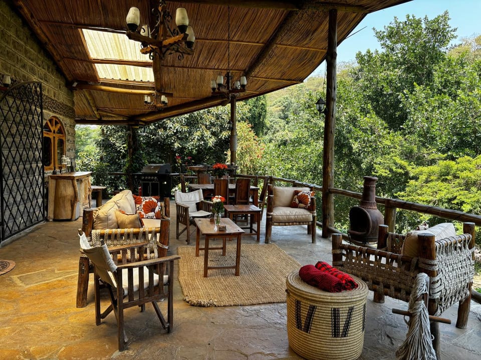 Patio, Balcony/Terrace, Seating area, Dining area, Garden view