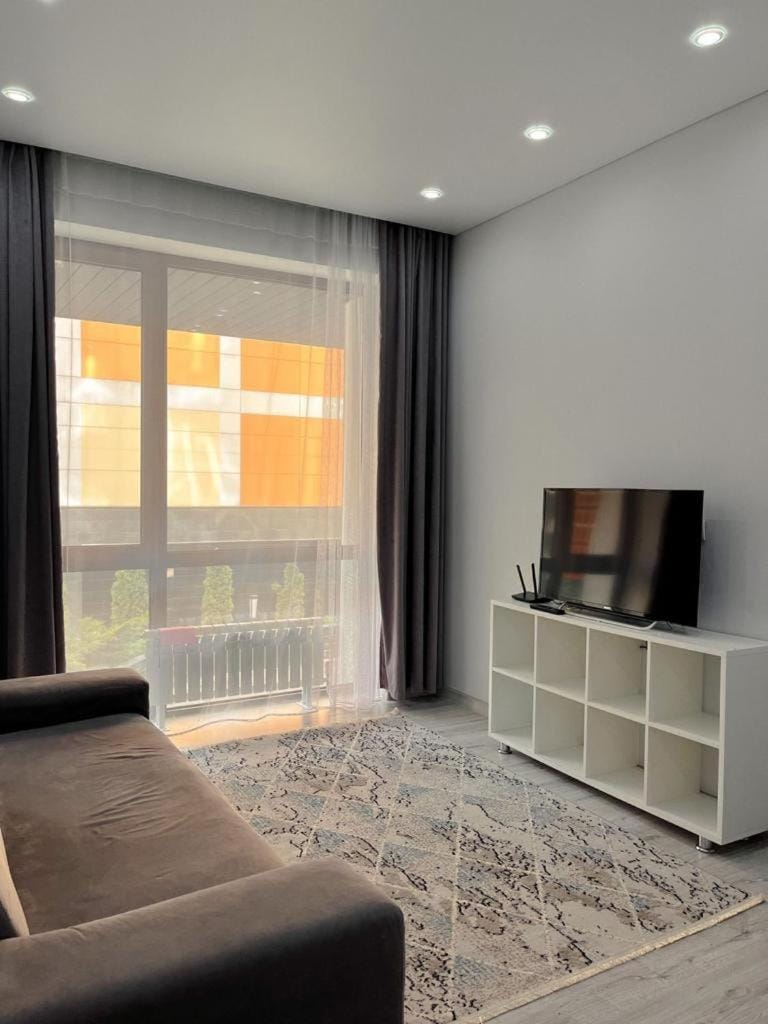 Уютная евродвушка в ЖК Forum Residence Apartment in Almaty