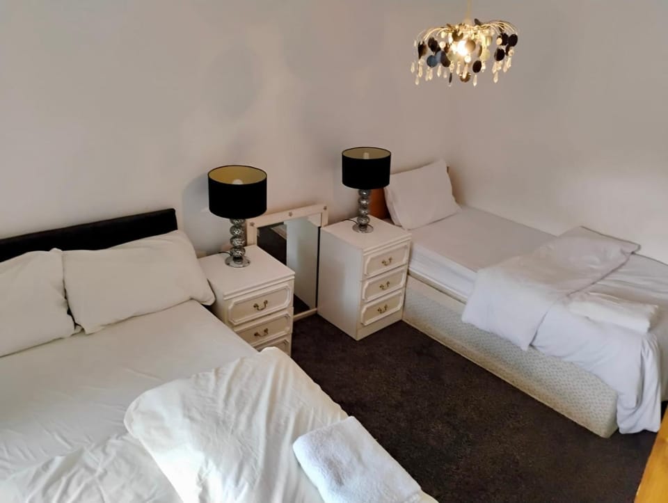 HomesRentals Bed and Breakfast in England