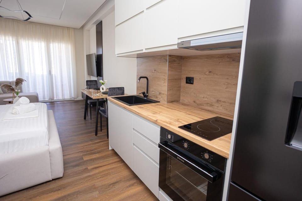 TV and multimedia, Kitchen or kitchenette