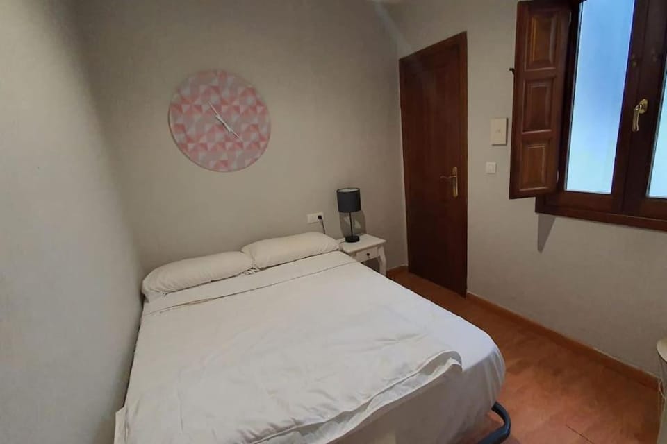 Aloja T Elvira Apartment in Granada