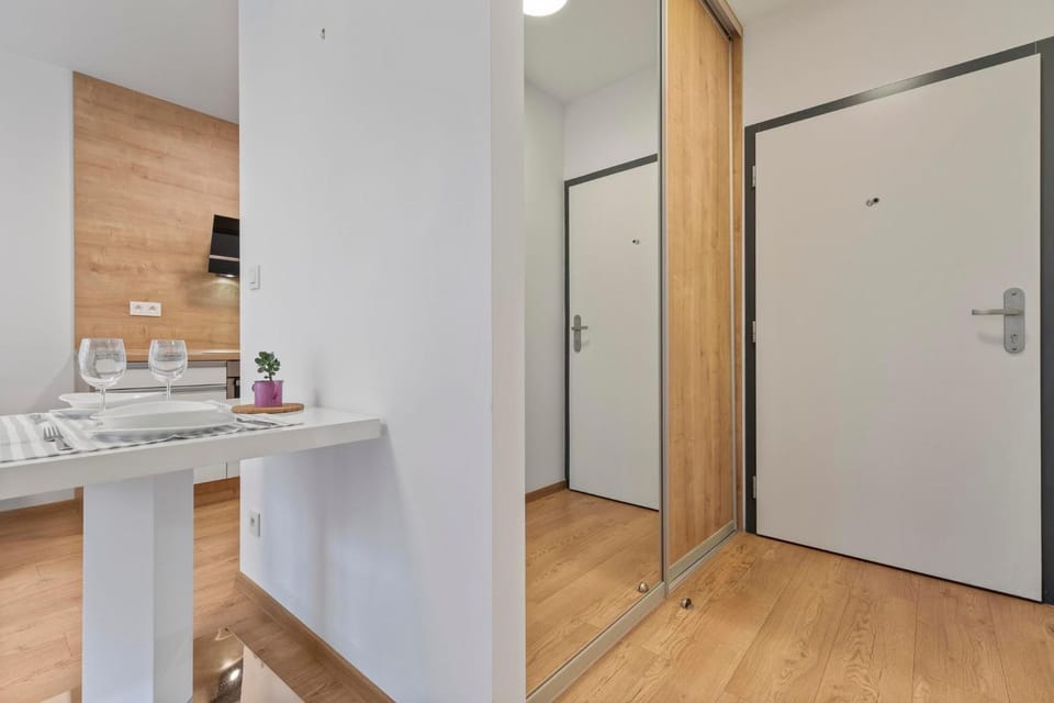 Kitchen or kitchenette, wardrobe