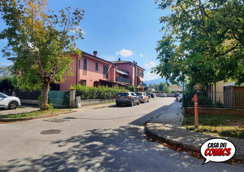 Property building, Neighbourhood, Natural landscape, Location