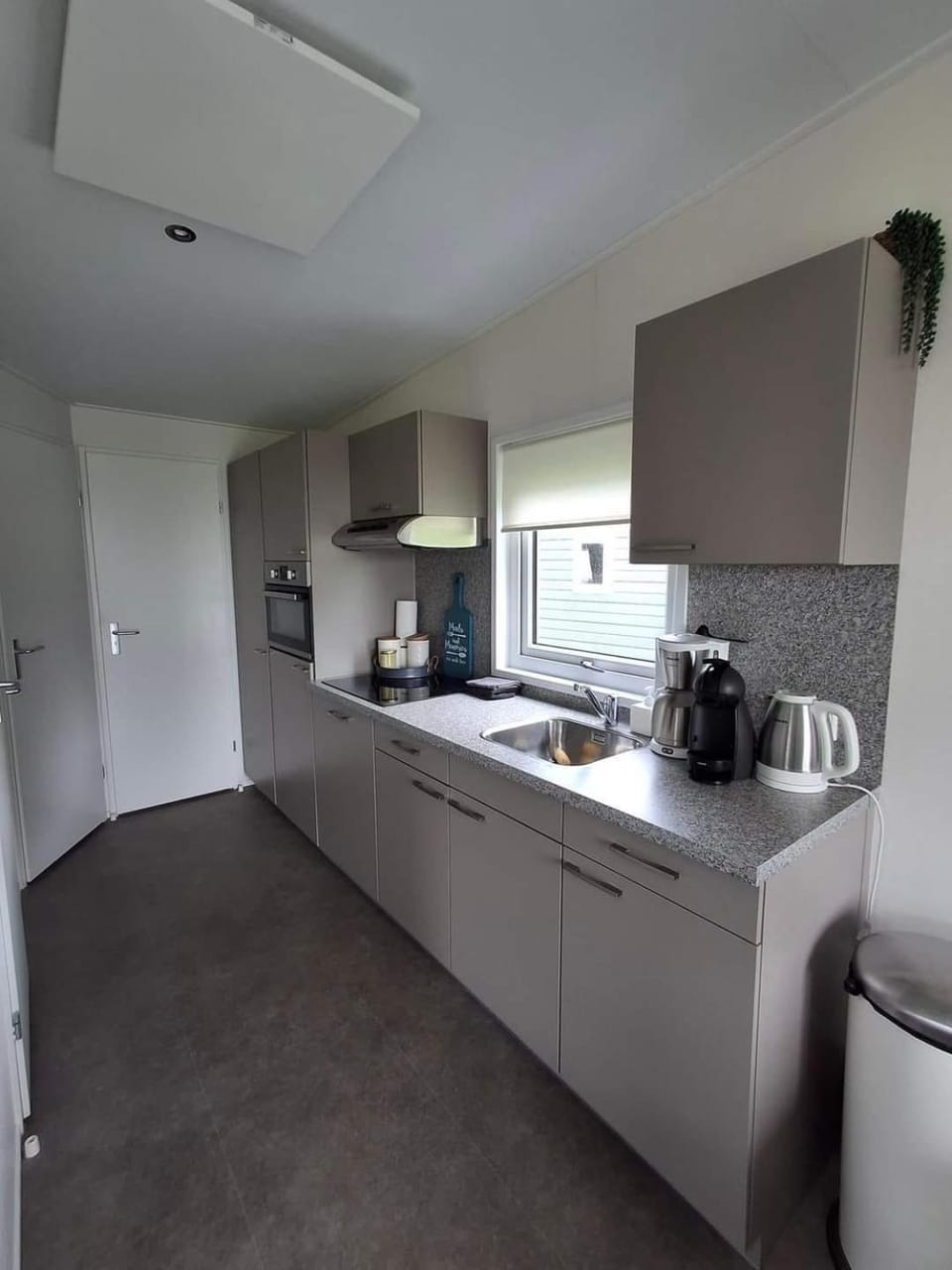 Chalet Babbelaar 6 - premium locatie Campground/ 
RV Resort in Friesland, Netherlands