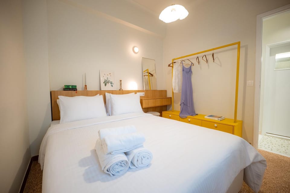 Aegis Filoppapou suites - Olive Apartment in Athens