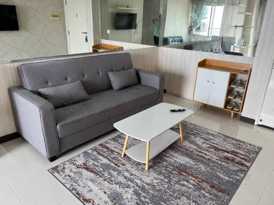 Ikole Apartment Seasoncity 3BR Apartment in Jakarta