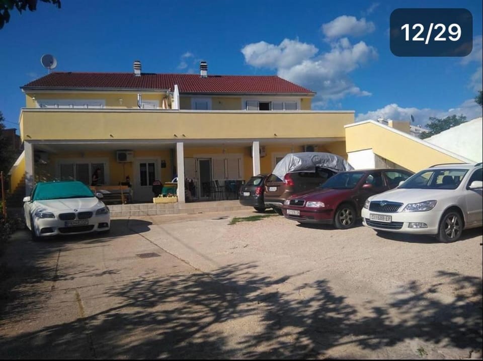 Property building, Parking