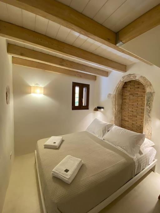 Teviot, "The cellar" Apartment in Chania