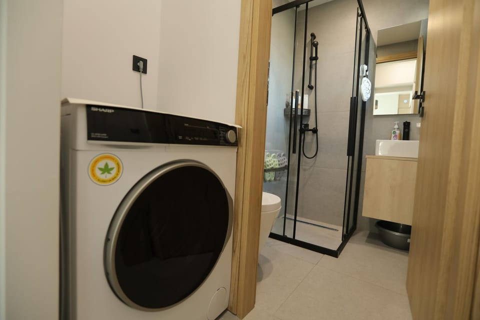 Shower, Bathroom, washing machine