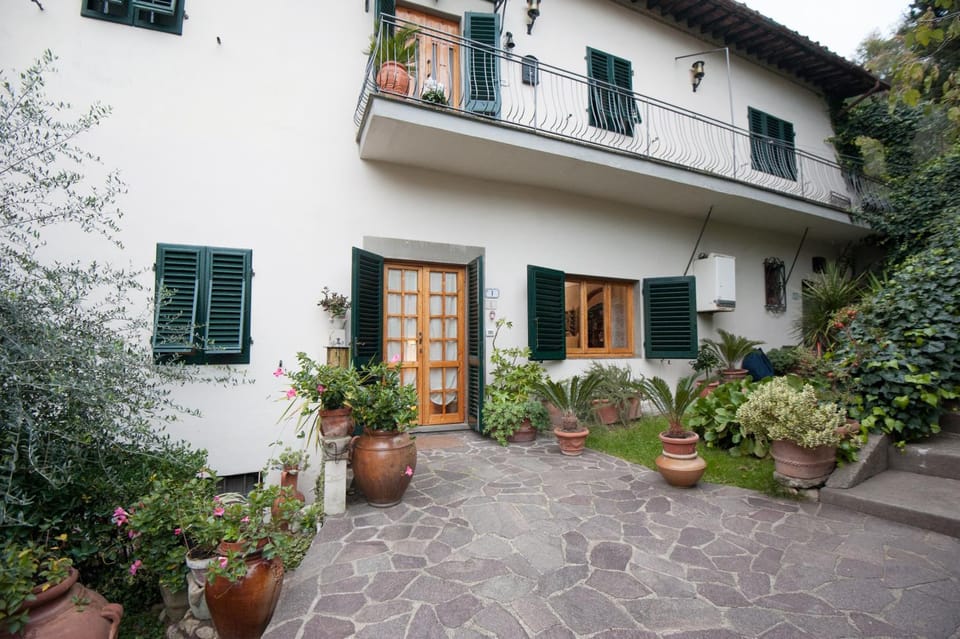 Facade/entrance, Floor plan, Autumn, On site, Garden view, Sunset