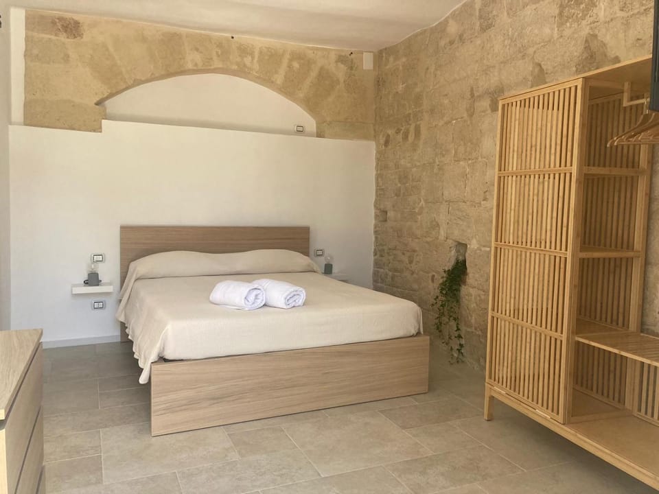 Bed, Photo of the whole room, Bedroom, towels, wardrobe