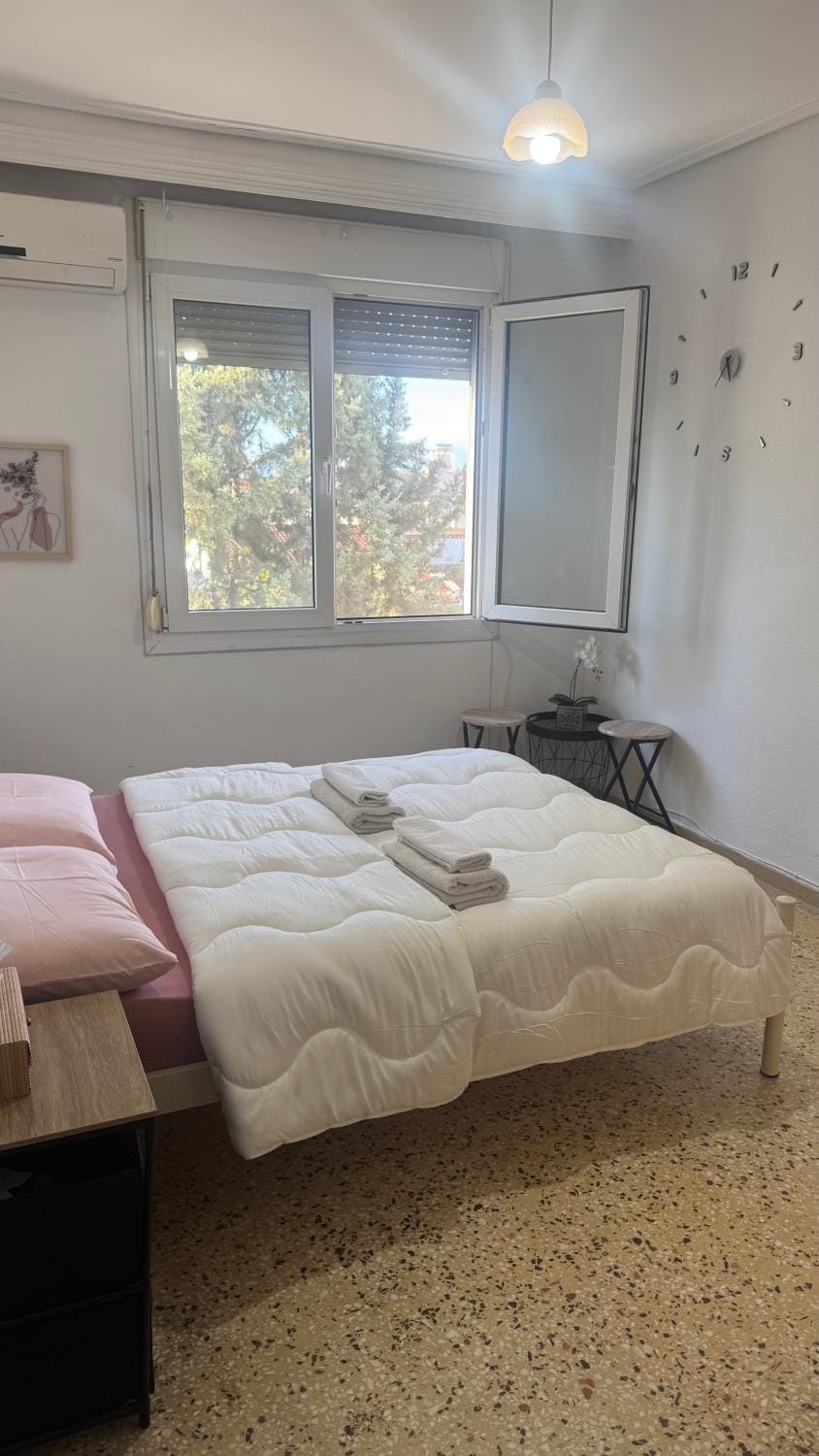 Φωτεινο Διαμερισμα στη Νεαπολη-Λαρισας έως 5 άτομα Apartment in Greece
