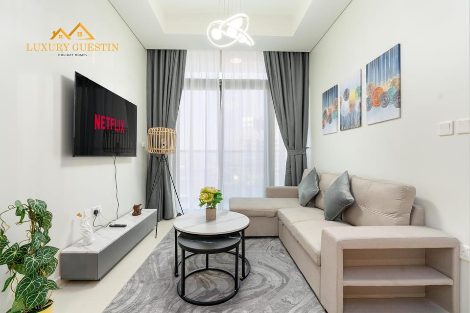 TV and multimedia, Seating area