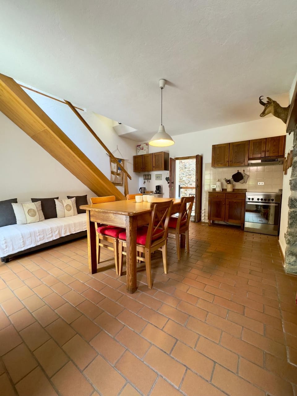 Kitchen or kitchenette, Living room, Dining area